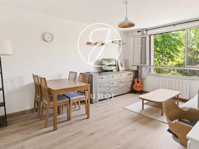 Vente Appartement 3 pièces 53.35 m2 Rueil Malmaison