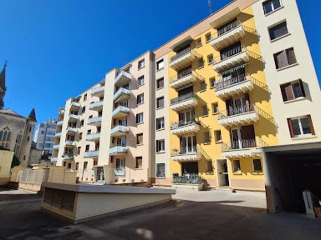 Vente Appartement 3 pièces 53 m2 Nimes