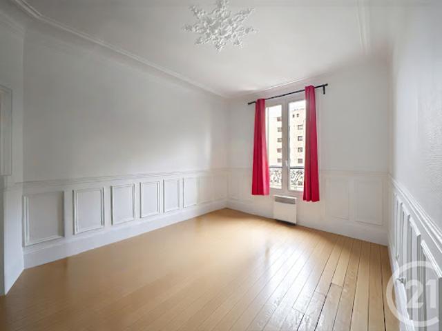 Vente Appartement 3 pièces 51 m2 Paris 18ème