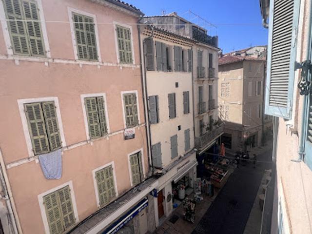 Vente Appartement 3 pièces 52.79 m2 La Ciotat