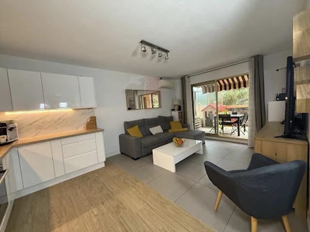 Vente Appartement 3 pièces 52 m2 Nice