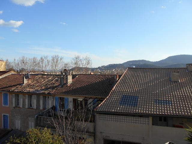 Vente Appartement 3 pièces 57.53 m2 Hyeres