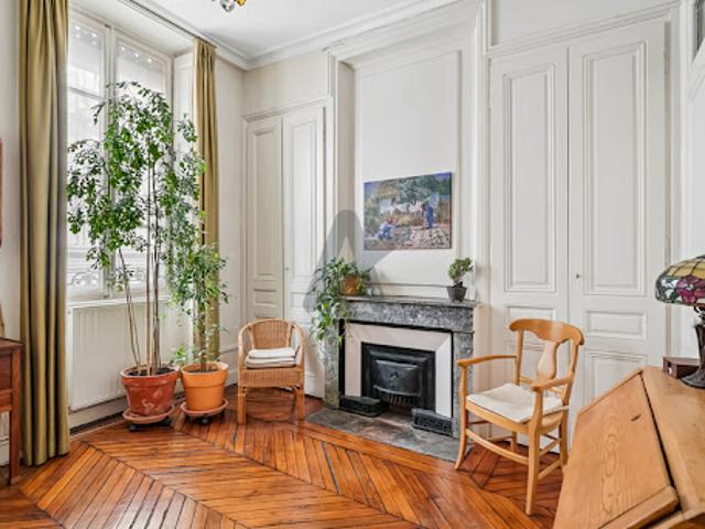 Vente Appartement 3 pièces 57.6 m2 Lyon 2ème