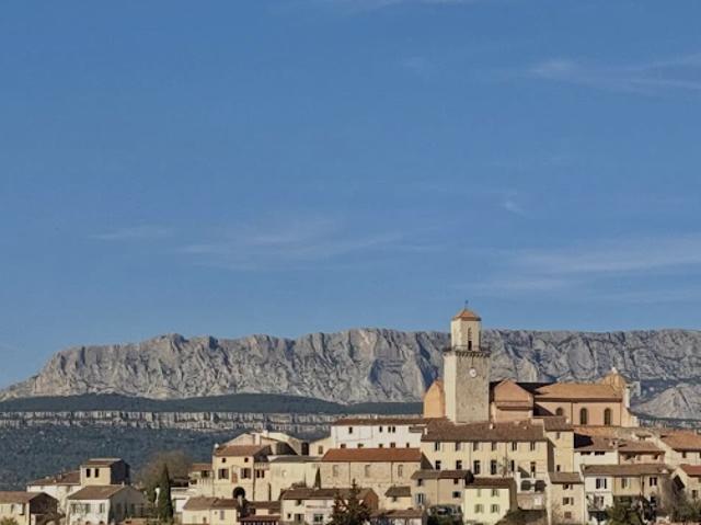 Vente Appartement 3 pièces 57 m2 Fuveau