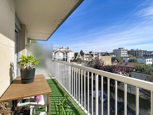 Vente Appartement 3 pièces 57 m2 La Varenne Saint Hilaire
