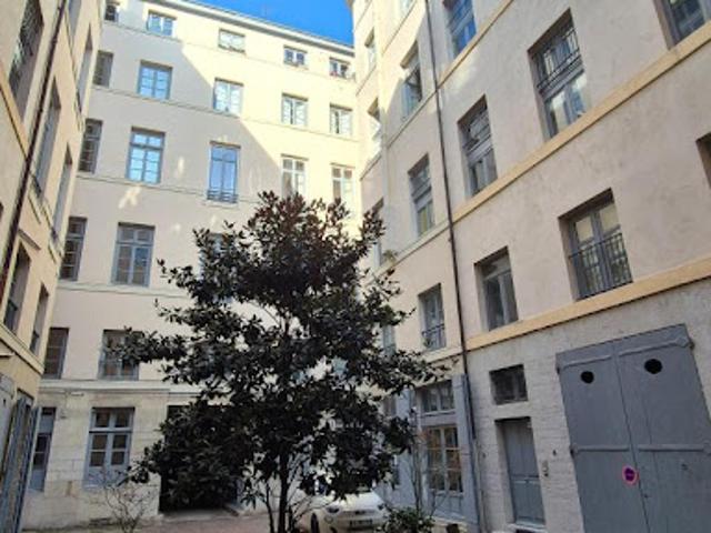 Vente Appartement 3 pièces 57.9 m2 Lyon 2ème