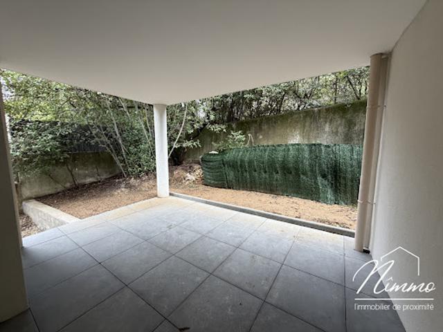 Vente Appartement 3 pièces 57 m2 Nimes
