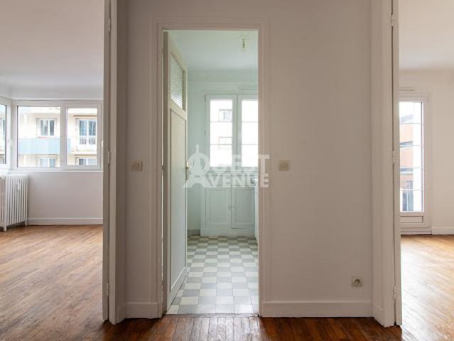 Vente Appartement 3 pièces 57 m2 Paris 20ème