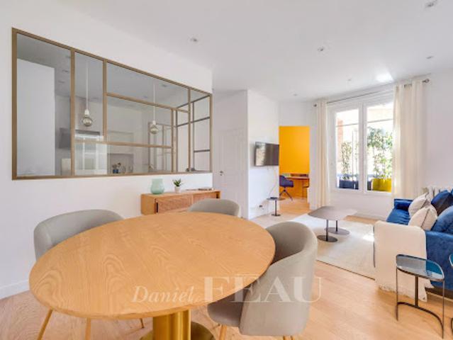 Vente Appartement 3 pièces 54.17 m2 Paris 17ème