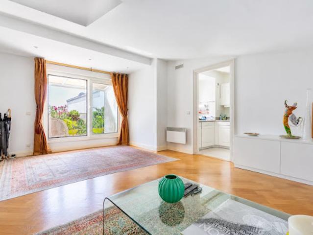 Vente Appartement 3 pièces 54.36 m2 Paris 8ème