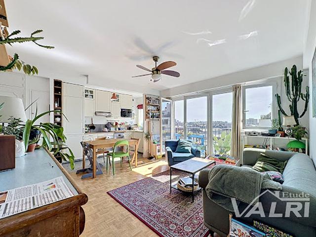 Vente Appartement 3 pièces 54 m2 Paris 20ème