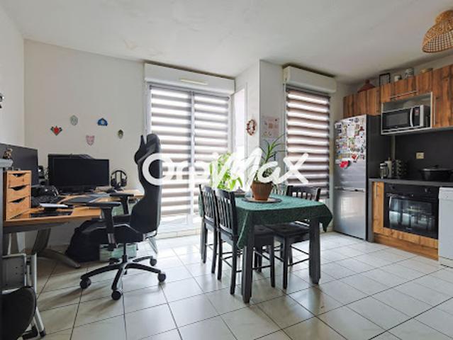 Vente Appartement 3 pièces 55.59 m2 Tourcoing