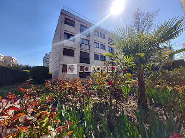 Vente Appartement 3 pièces 55 m2 Villemomble