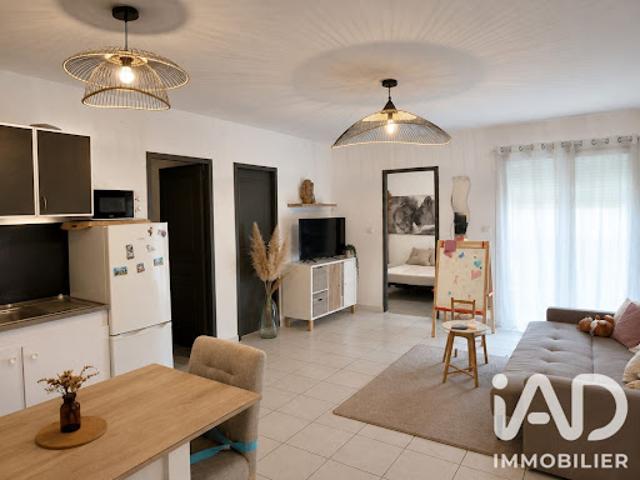 Vente Appartement 3 pièces 55 m2 Althen des Paluds
