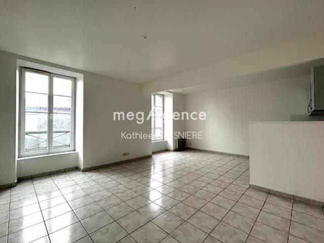 Vente Appartement 3 pièces 55 m2 Fougeres