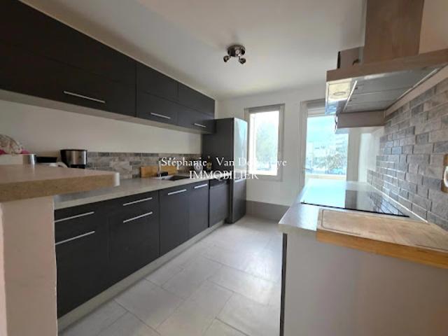 Vente Appartement 3 pièces 55 m2 Frejus
