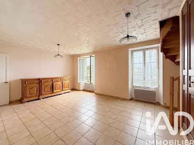Vente Appartement 3 pièces 55 m2 Montereau Fault Yonne