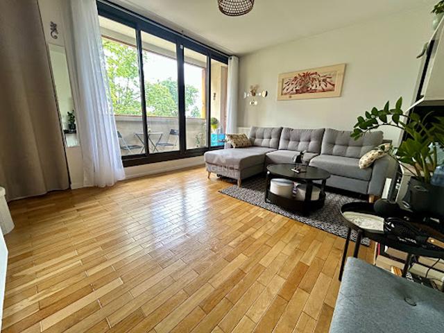 Vente Appartement 3 pièces 55 m2 Poissy