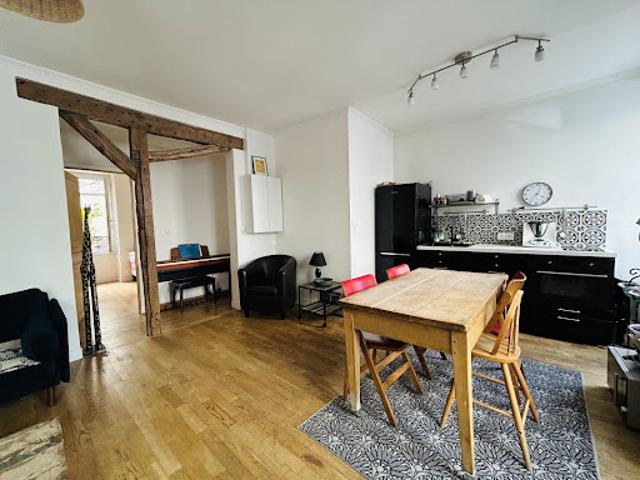 Vente Appartement 3 pièces 56.67 m2 Paris 18ème