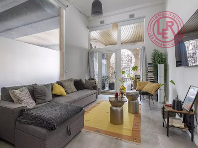 Vente Appartement 3 pièces 56.6 m2 Paris 10ème