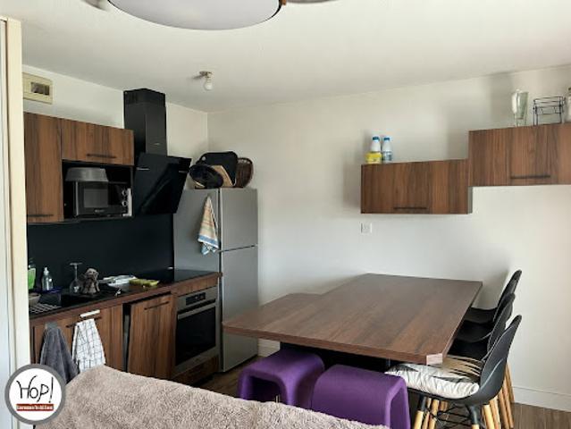 Vente Appartement 3 pièces 56.84 m2 Merignac