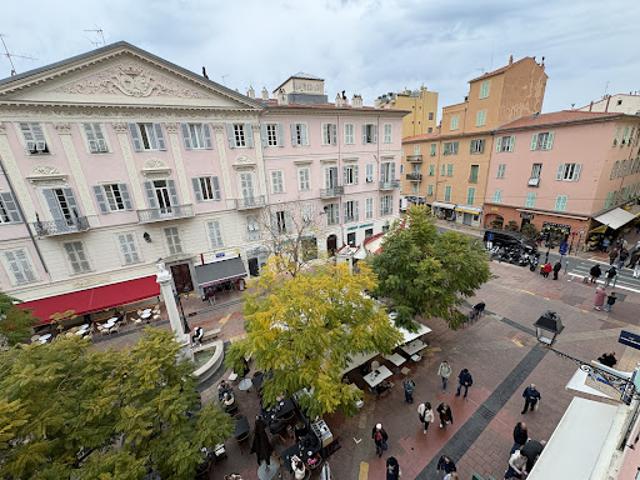 Vente Appartement 3 pièces 56.94 m2 Menton