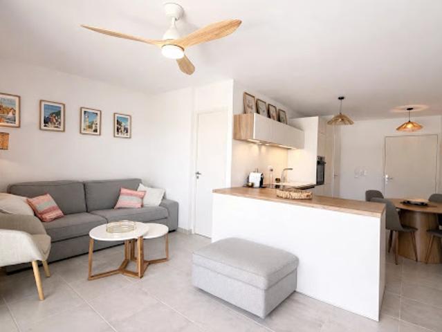 Vente Appartement 3 pièces 56.9 m2 Bormes les Mimosas