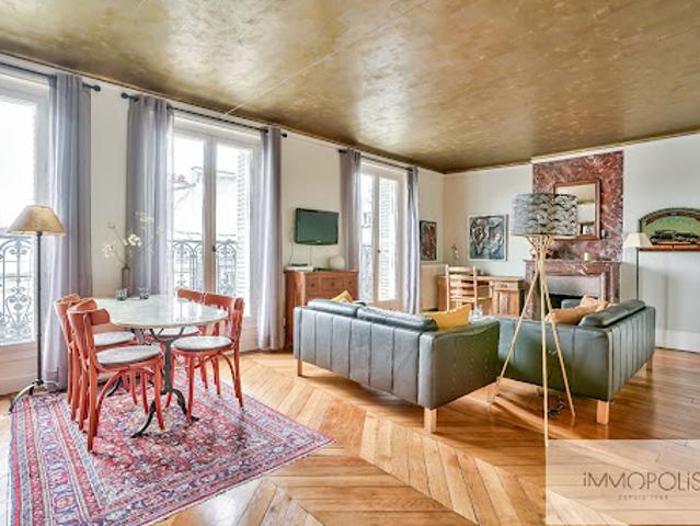 Vente Appartement 3 pièces 56.35 m2 Paris 18ème