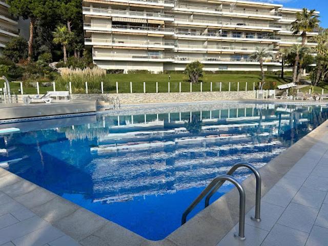 Vente Appartement 3 pièces 56 m2 Vallauris