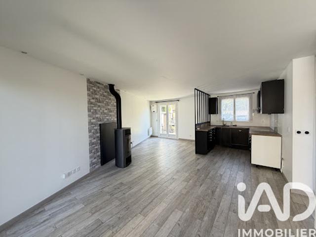Vente Appartement 3 pièces 56 m2 Cheptainville