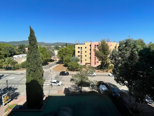 Vente Appartement 3 pièces 56 m2 Hyeres
