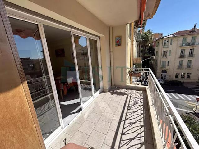 Vente Appartement 3 pièces 56 m2 Menton