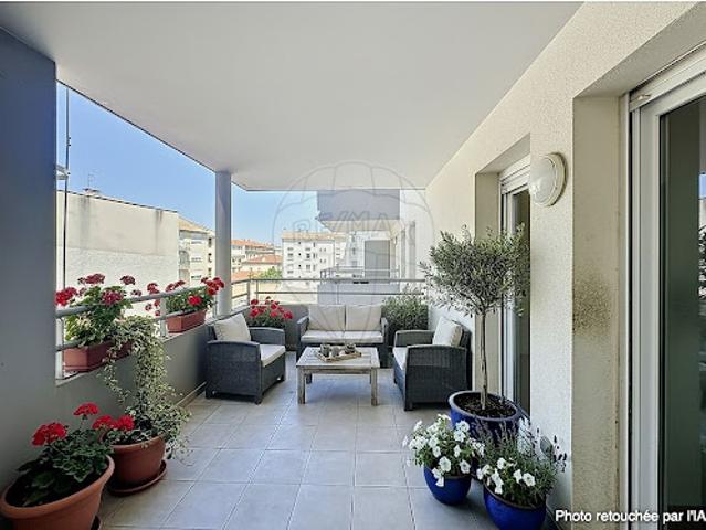Vente Appartement 3 pièces 56 m2 Nimes