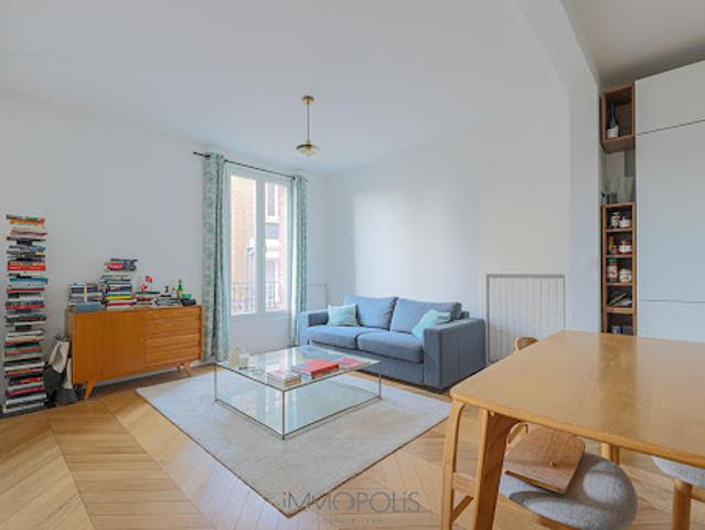 Vente Appartement 3 pièces 56 m2 Paris 18ème