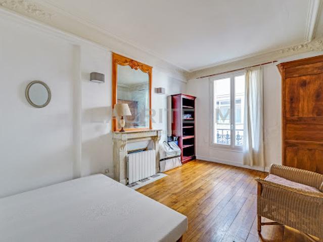 Vente Appartement 3 pièces 56 m2 Paris 18ème