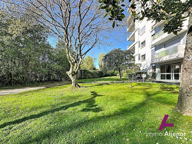 Vente Appartement 3 pièces 58.46 m2 Bordeaux