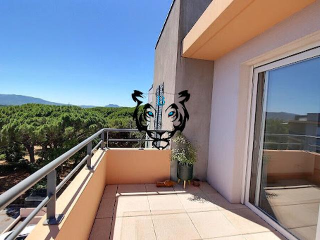 Vente Appartement 3 pièces 58.56 m2 Frejus