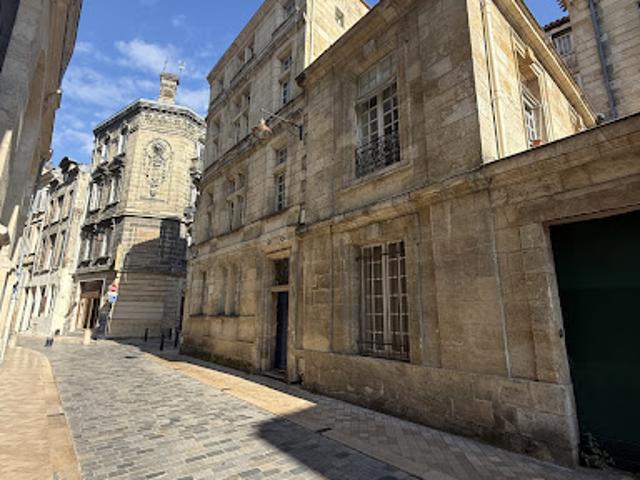 Vente Appartement 3 pièces 58.63 m2 Bordeaux
