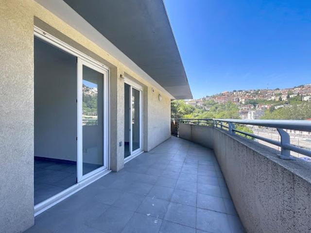 Vente Appartement 3 pièces 58.84 m2 Grasse