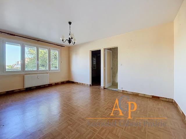 Vente Appartement 3 pièces 58.85 m2 Cormelles le Royal