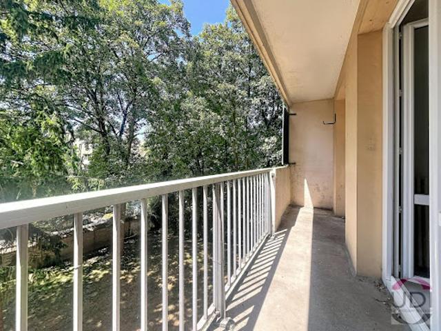 Vente Appartement 3 pièces 58.07 m2 Corbeil Essonnes
