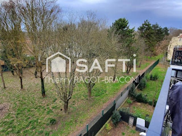 Vente Appartement 3 pièces 58 m2 Jouy le Moutier