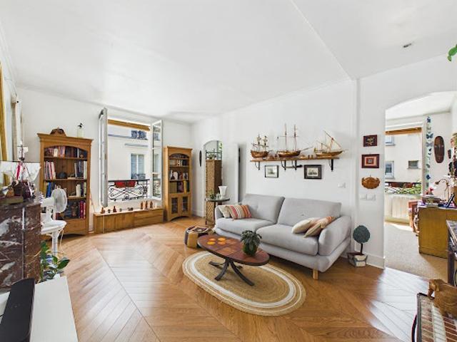Vente Appartement 3 pièces 58 m2 Paris 18ème