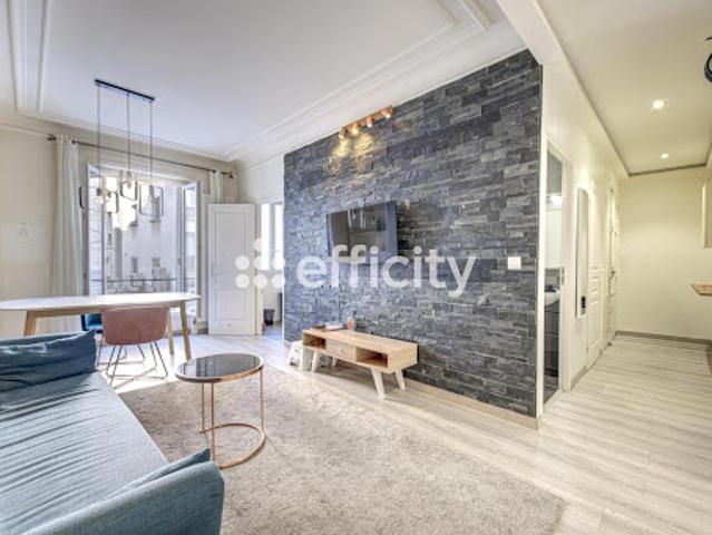 Vente Appartement 3 pièces 58 m2 Paris 18ème