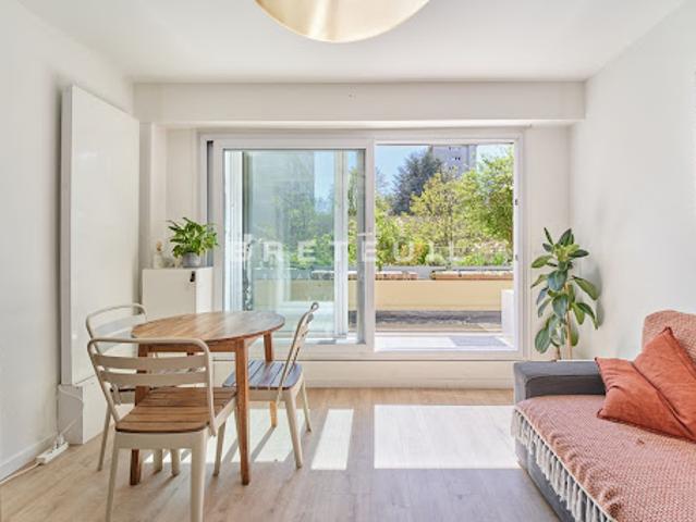 Vente Appartement 3 pièces 58 m2 Paris 20ème