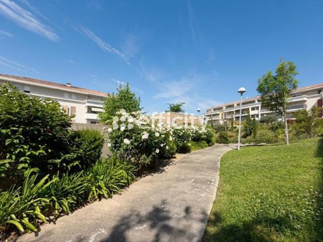 Vente Appartement 3 pièces 59 m2 Plan de Cuques