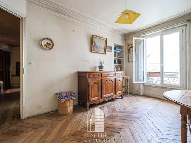 Vente Appartement 3 pièces 59.52 m2 Paris 18ème