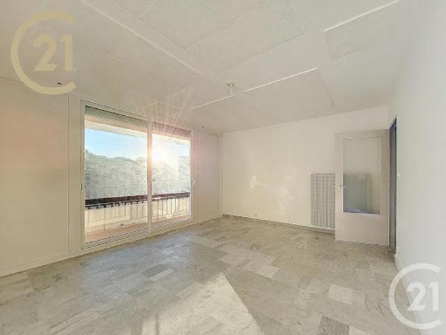 Vente Appartement 3 pièces 59.79 m2 Cannes la bocca