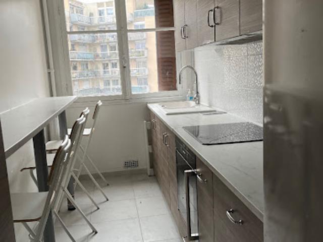 Vente Appartement 3 pièces 59.02 m2 Paris 18ème