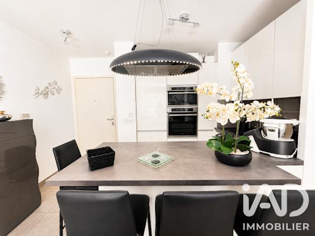 Vente Appartement 3 pièces 59 m2 Cannes la bocca